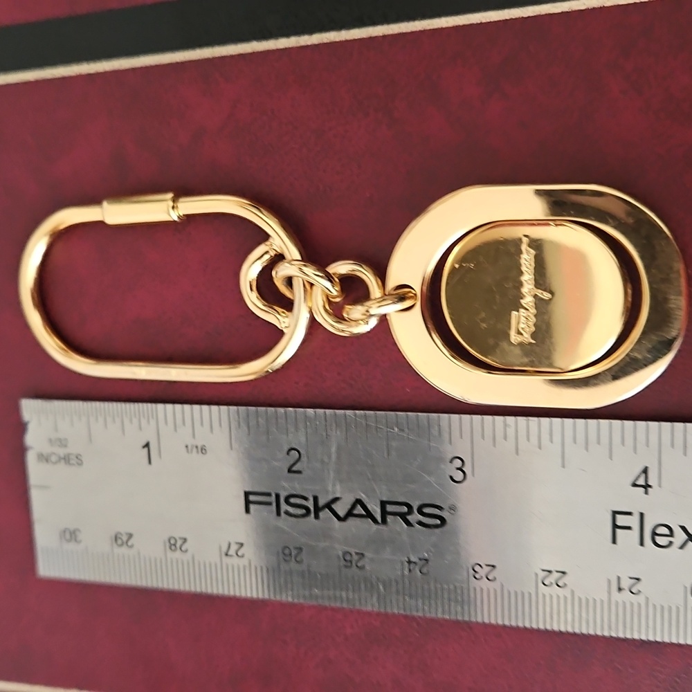 Salvatore Ferragamo Keychain/ Bag Charm. - Picture 10 of 10